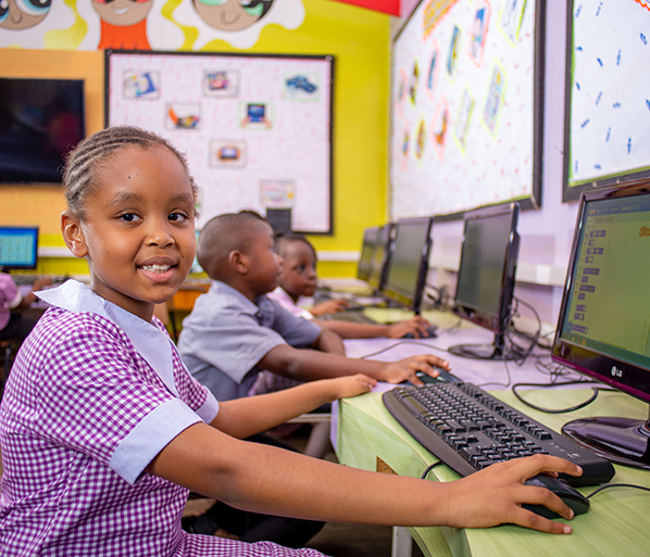 Riara primary school pupils in the computer lab